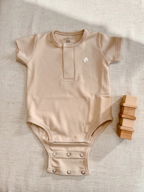 IMG_3635 Body magnetico manga corta liso arena